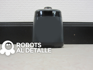 Robot aspirador Samsung Powerbot VR9000 pared virtual vista lateral
