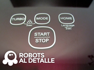 robot aspirador LG Hombot Square VR6470LVMP detalle panel