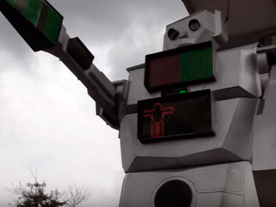 robots que regulan el tráfico