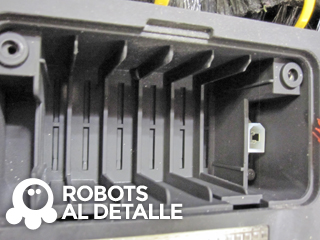 Robot aspirador Eziclean Bot Pets compartimento bateria