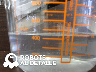 Robot aspirador Eziclean Bot Pets medida capacidad deposito